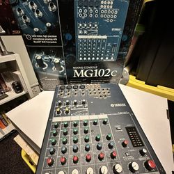Yamaha MG102c - 10 Channel Mixer