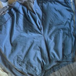 lulu lemon de hombre en buenas concert size M 