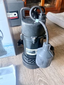 $140 1/2 HP Aluminum Submergible Sump Pump Tether Switch NEW NUEVA