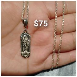 925 Sterling Silver Chain With The Pendant/Cadena Con Dije De Plata 925