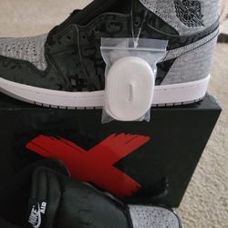 Jordan 1 Rebellionair size 9.5