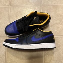 Jordan 1 Low Dark Concord 