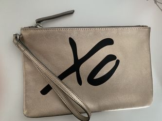 Banana Republic XO wristlet bag