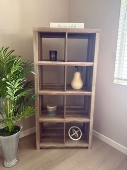 Wooden cube shelf