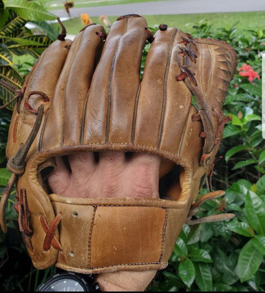 SPALDING BOBBY MURCER SIGNATURE BASEBALL GLOVE #42-3361 PROFESSIONAL MODEL