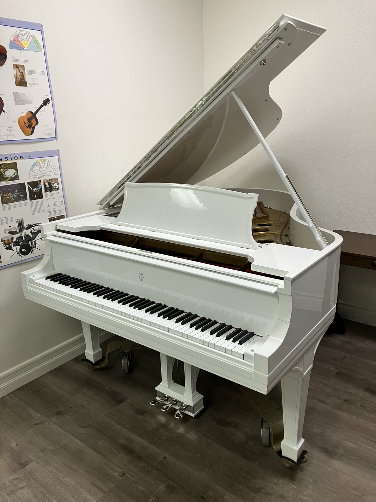 Steinway O White Grand Piano