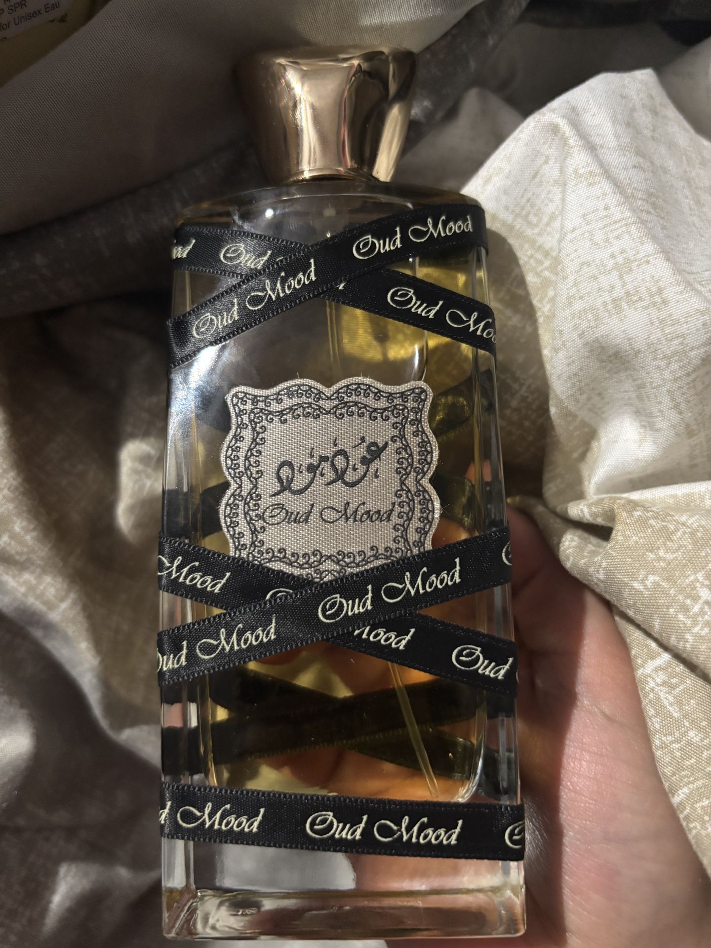 Lattafa Oud Mood Eau De Perfum