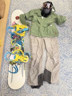 SNOWBOARDING GEAR Board, Bindings, Helmet, Goggles, Jacket, Pants