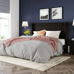 Queen Size Velvet Bed Frame/Vertical Channel Tufted Wingback Headboard. Black