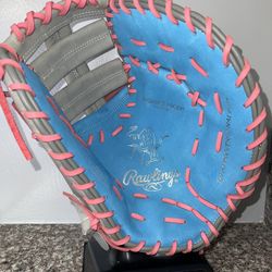 Rawlings Heart If The Hide R2G 13 Baseball Glove First Base