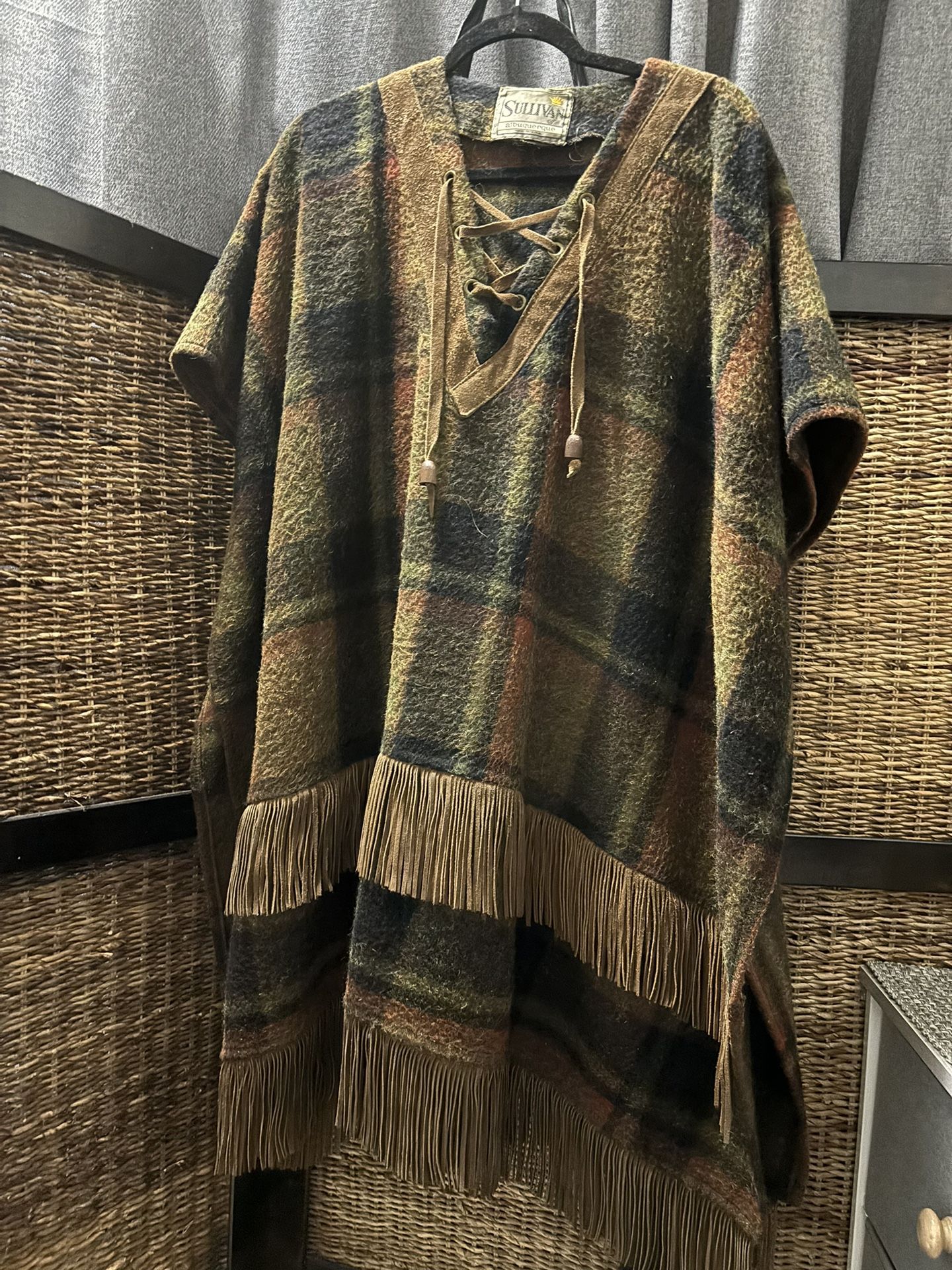 Vintages Wool Poncho 