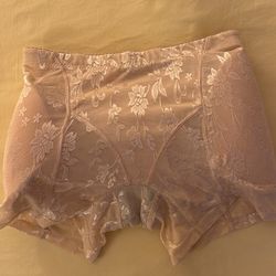Panty girdle with booty lift/cushion