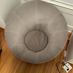 Swivel Chair 