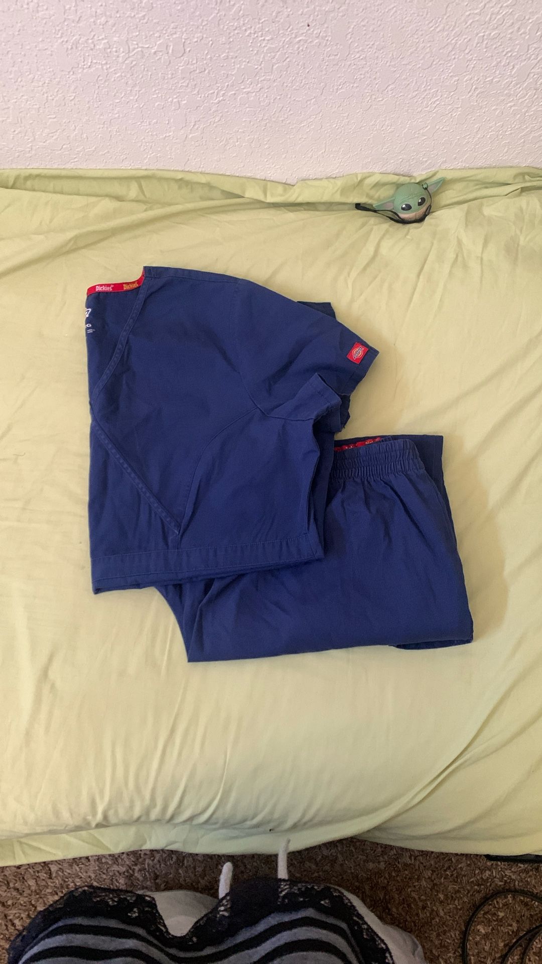 Dickies Women’s Scrubs