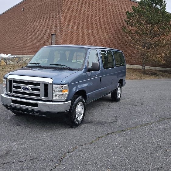 VAN FORD E250 SUPER DUTY 2014