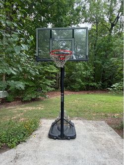 Lifetime 52” MVP Portable Basketball Hoop adjustable