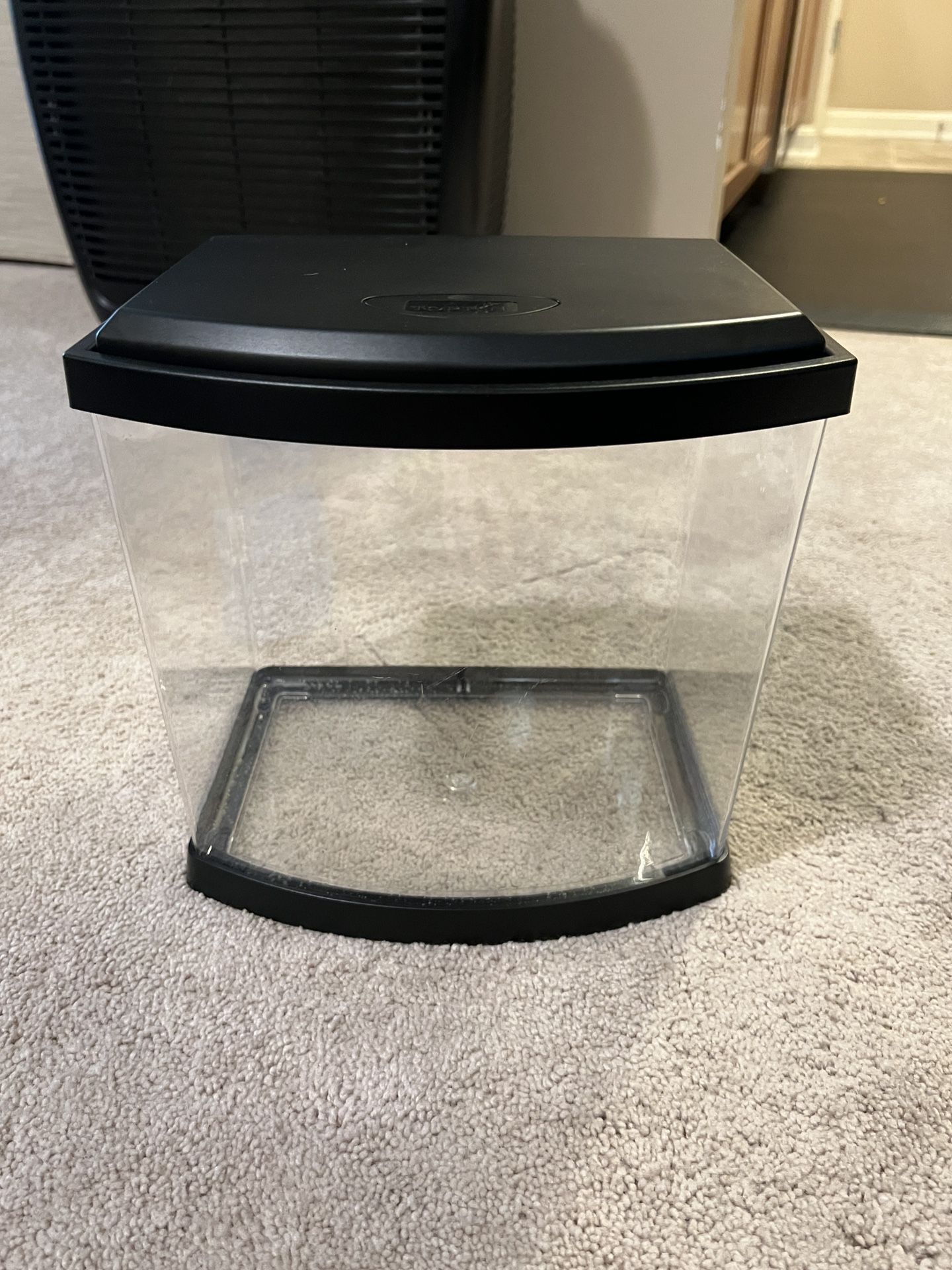 5 Gal Fish Tank With Filter Heater And Light