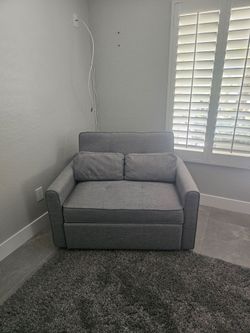 Love Seat bed
