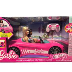 Hot Wheels Barbie RC Convertible Car with 2 Barbie Dolls