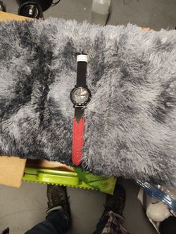 Shonen Jump Bleach Lootcrate Exclusive Collectors Watch