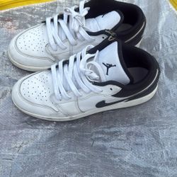 Boys Shoes Sizes 3.5 To 6.5 Some Never Even Worn