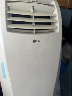 I have two LG portable AC units !! 💨❄️❄️❄️