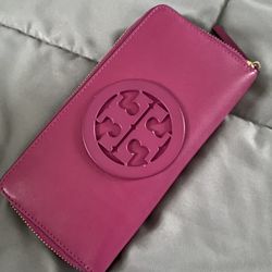 Tory Burch Wallet