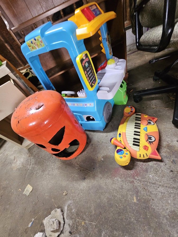 Toys Everything U See