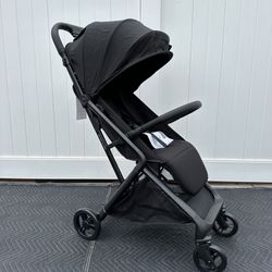 Travel Stroller/ Icon Compact Travel Stroller/ Kids/ Airplane/ Stroller/ New
