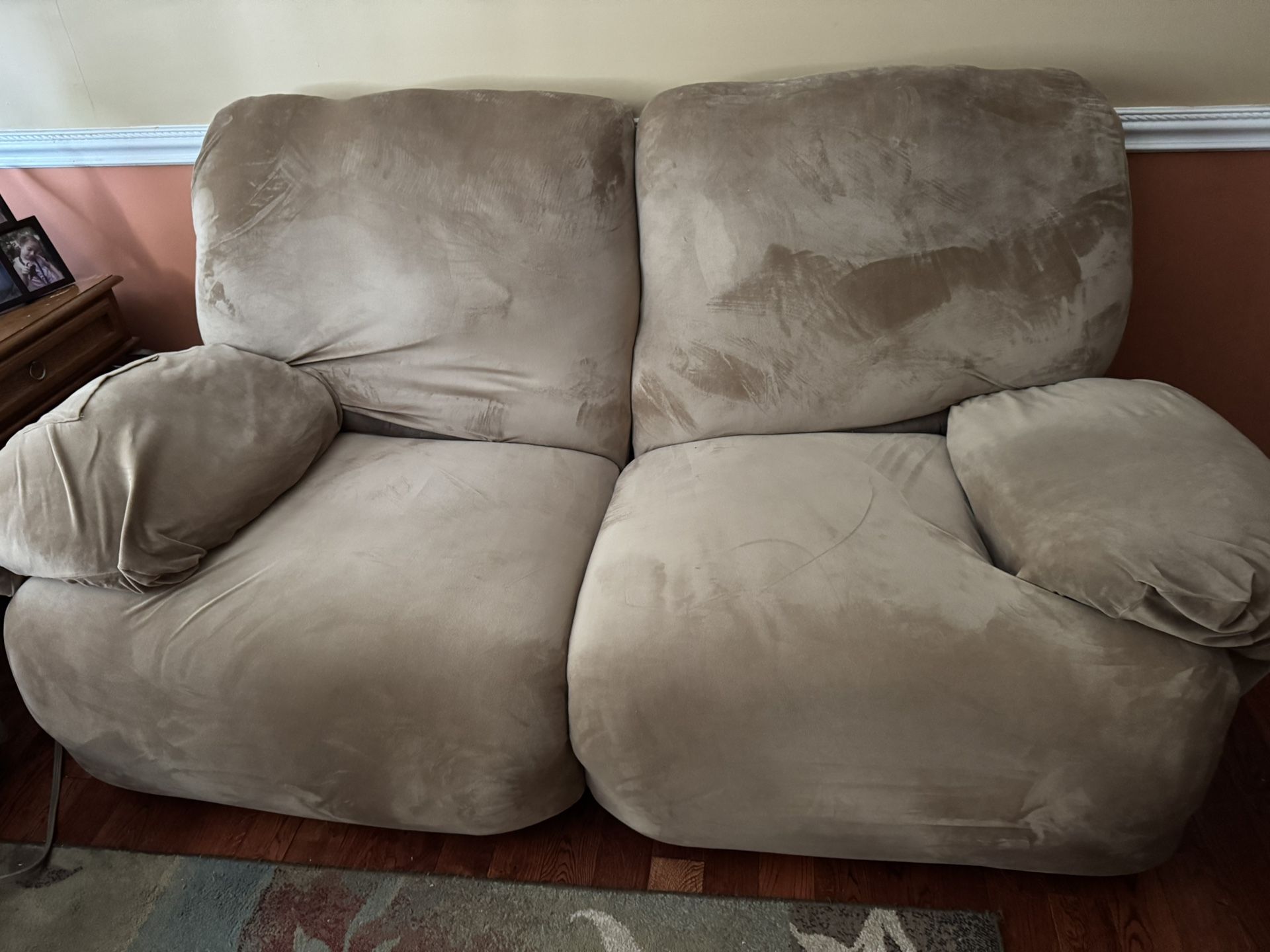Reclining Loveseat