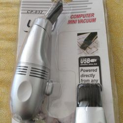 COMPUTER MINI VACUUM USB POWERED