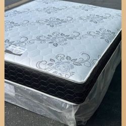 Queen size mattress / Colchon