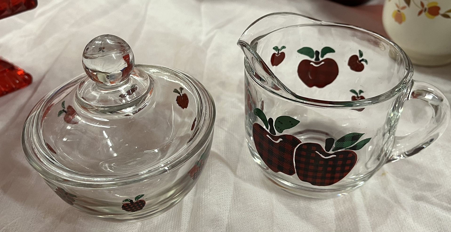 Vintage Anchor Hocking Glass Sugar & Creamer Set 