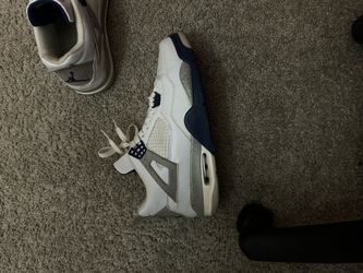 Jordan 4 retro navy blue