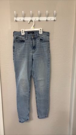 Calvin Klein Size 6 Skinny Jeans