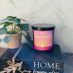 Golden Breeze Scented Hand Poured Candle 