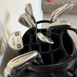 Golf Clubs 