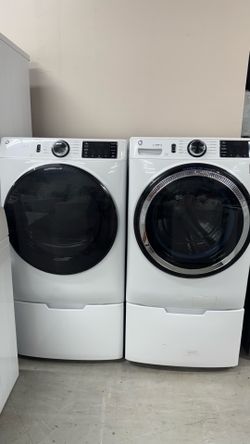 GE washer and dryer set