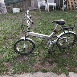 Giant Halfway Folding Bike