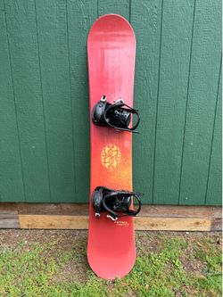 Nitro Magnum 71 Wide Snowboard + K2 XL Bindings