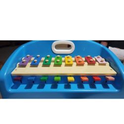 LITTLE TIKES XYLOPHONE 