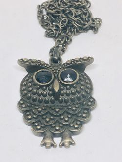 Antique bronze color necklace with Owl pendant