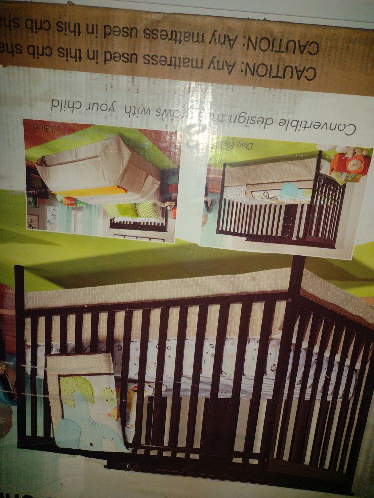 Convertable Baby Crib 