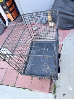 Dog crate
