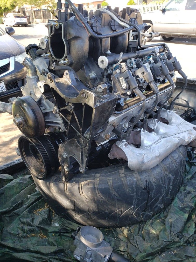 99-06 chevy silverado 5.3 engine 