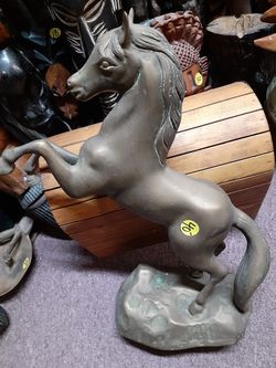 Cool large brass horse statue