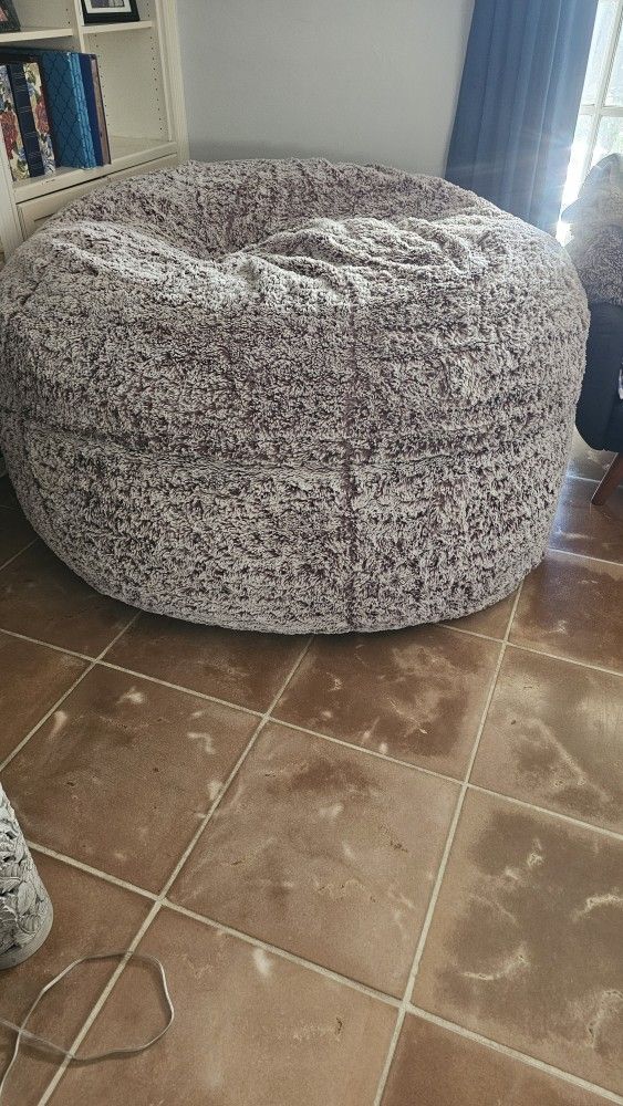 Love Sac Super Sac With Squattoman