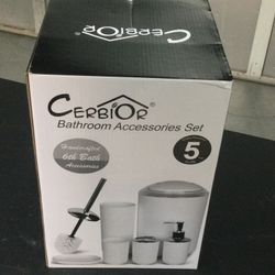 White 6 Piece Bathroom Accessories Set