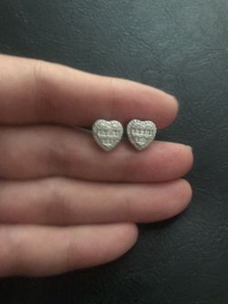 925 Sterling Silver Heart Earrings