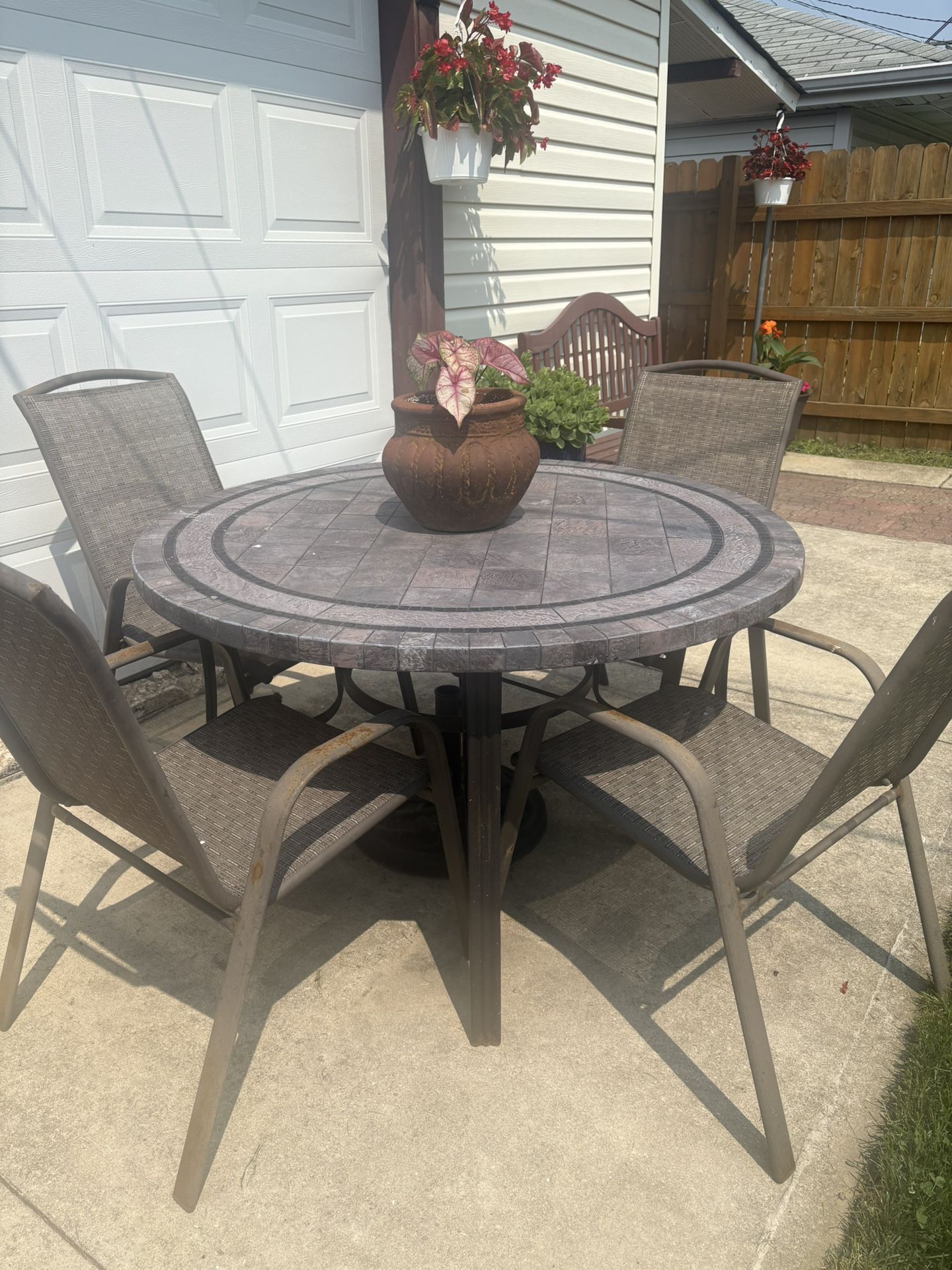Out Door Table Set
